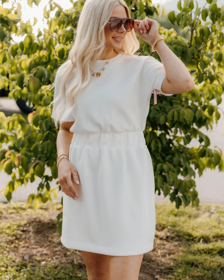 MANAIA - STYLISH & COMFY DRESS